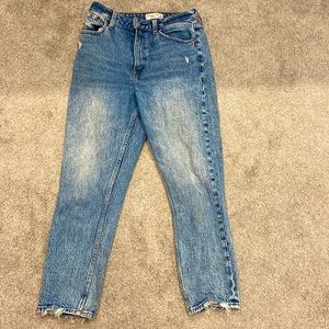 Abercrombie curve love mom jeans!
